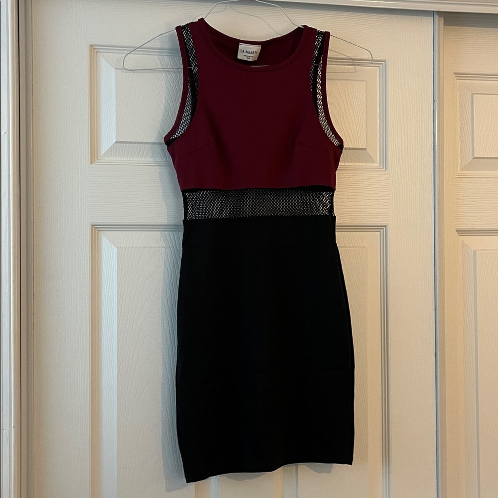 La Hearts Burgundy and Black Dress